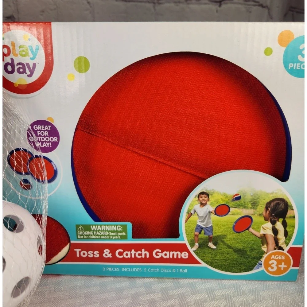 NEW 36 Pc Play Day Game Activity Lot Pickleball Disc Catch Bubble Blower Chalk